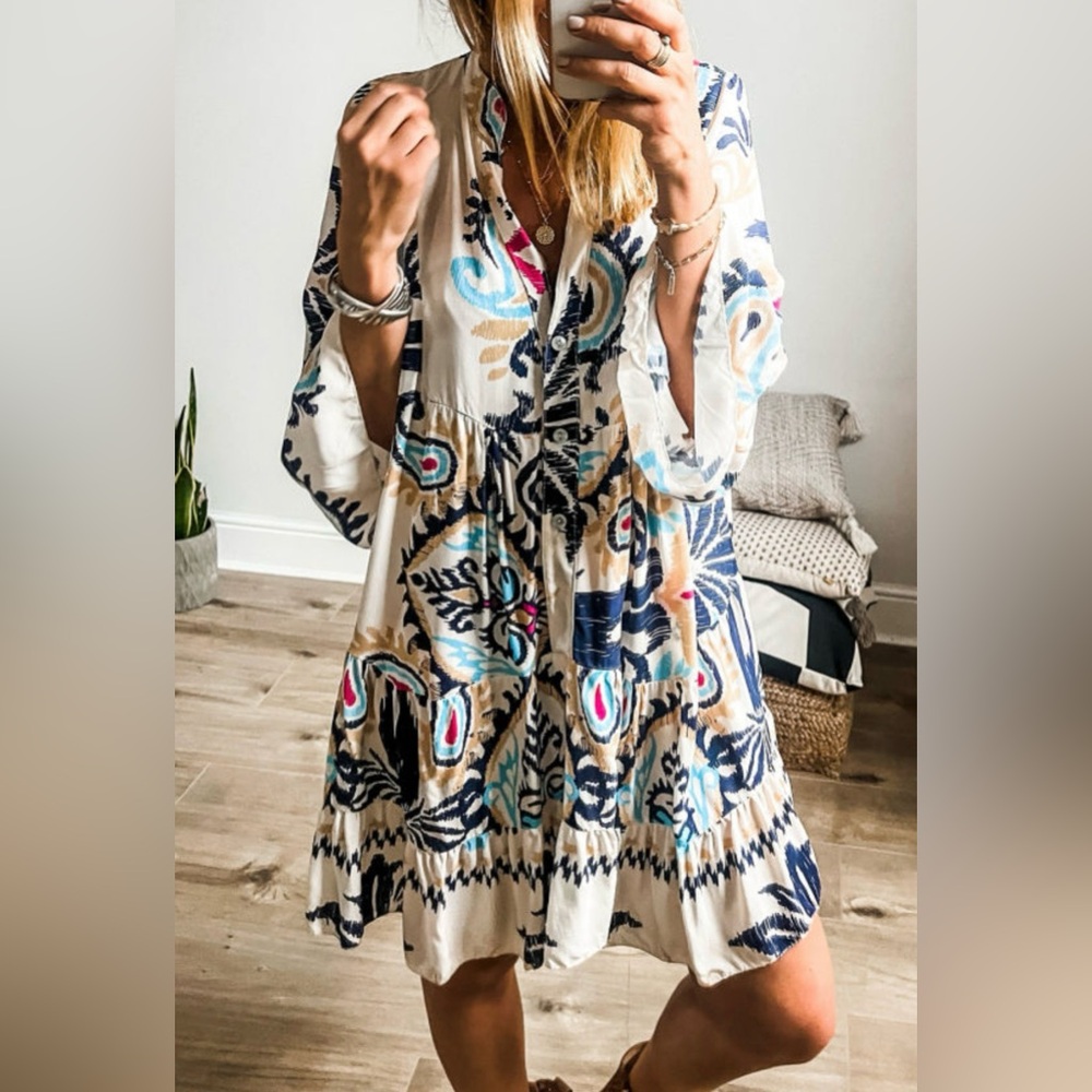 NWT! Boutique Boho Flare Sleeve Ruffle Dress! 💕🤩✨